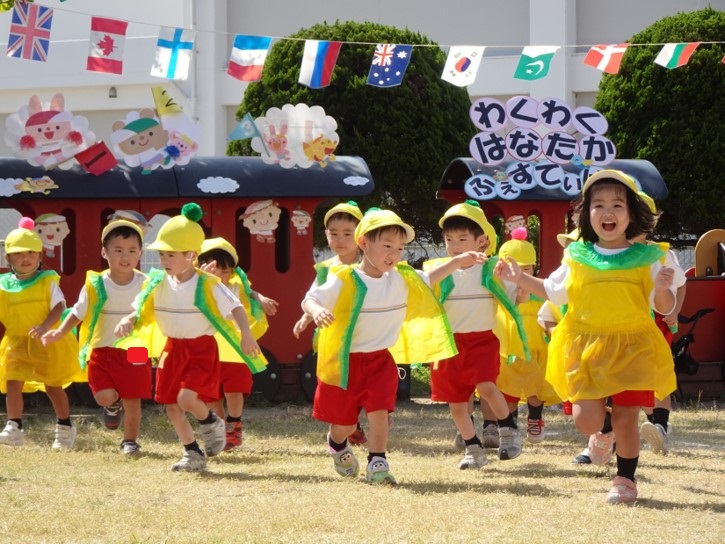 記事：わくわくはなたかフェスティバル（年少編）のサムネイル