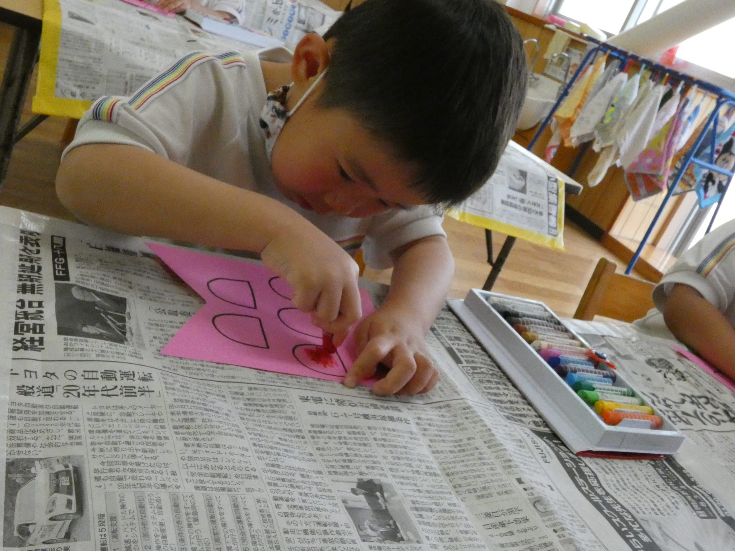 記事：「こいのぼり」製作の様子🎏のサムネイル