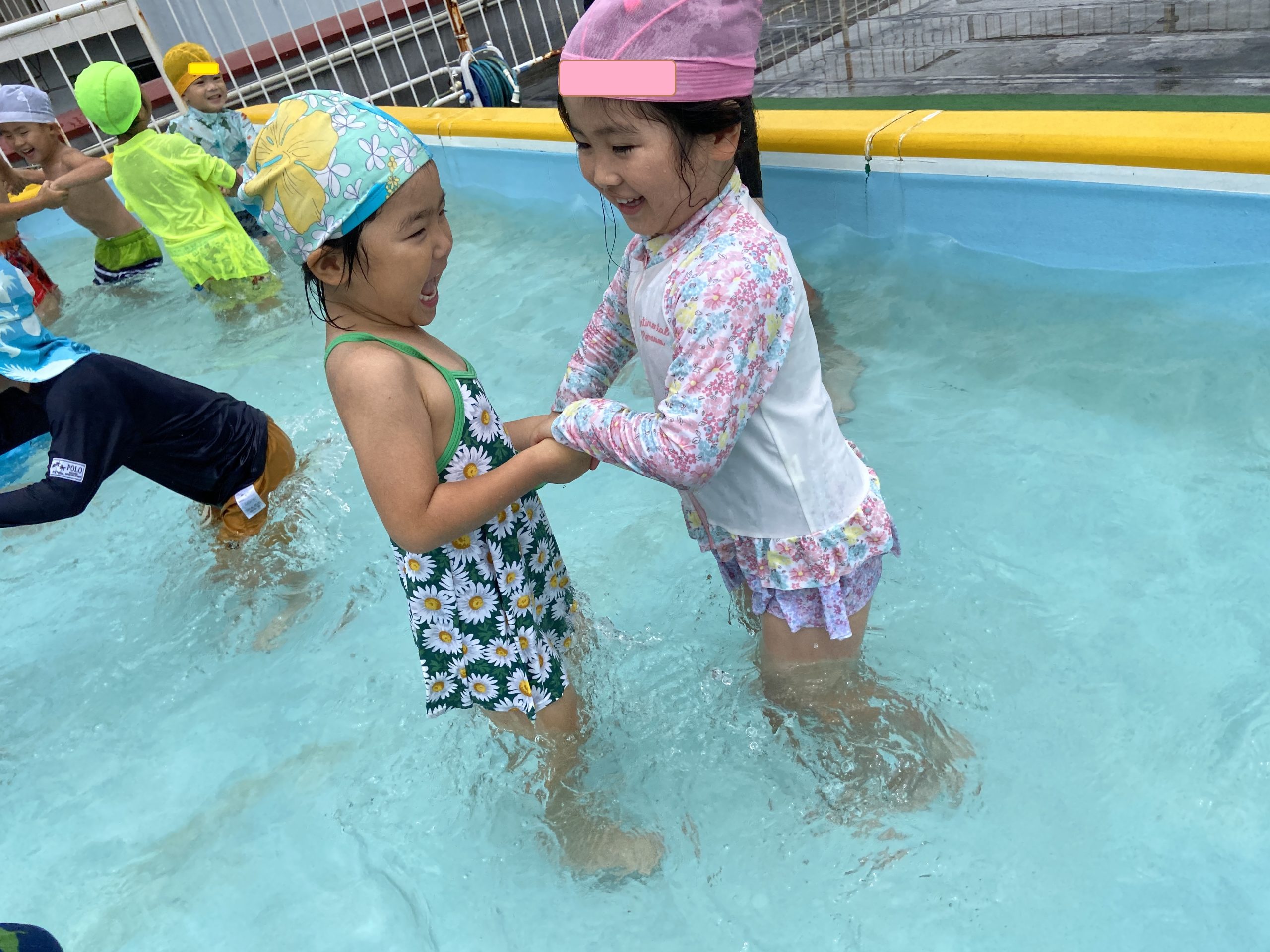 記事：プール開き💦のサムネイル