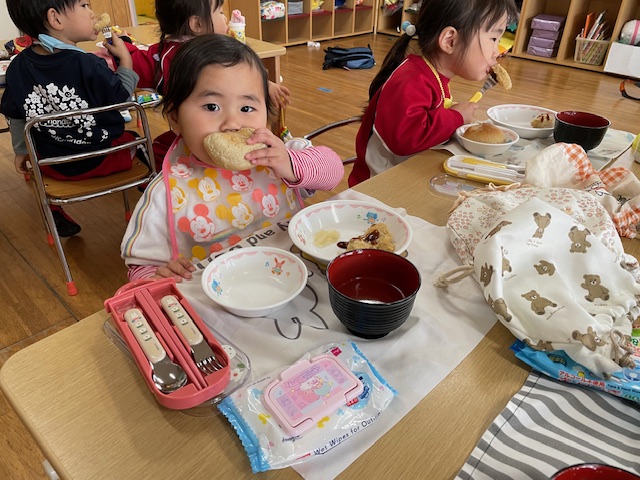 記事：丈夫な身体を作る給食🍞水曜はパンの日🍞のサムネイル